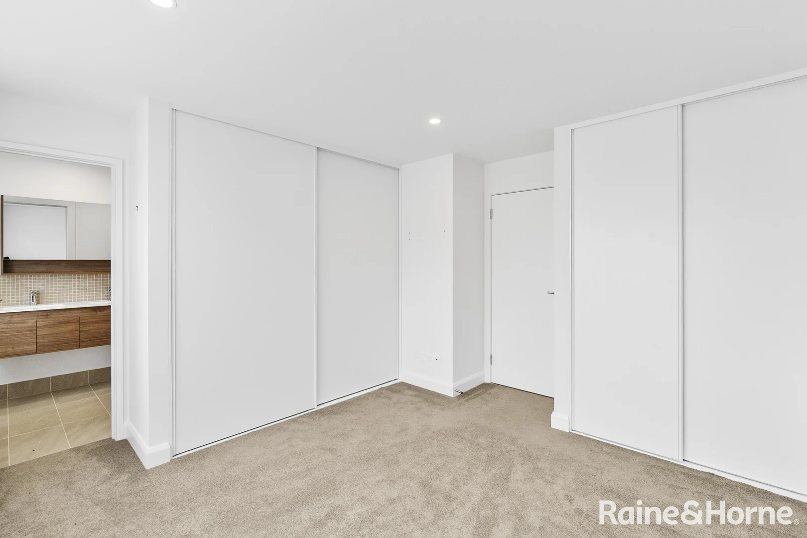 Additional image 13 of 32 Paperbark Crescent, Kingston TAS 7050