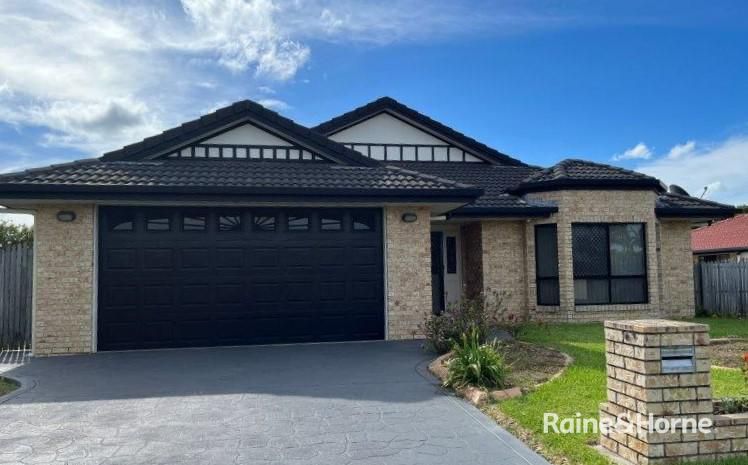 4 bedrooms House in 30 Heather Way URRAWEEN QLD, 4655