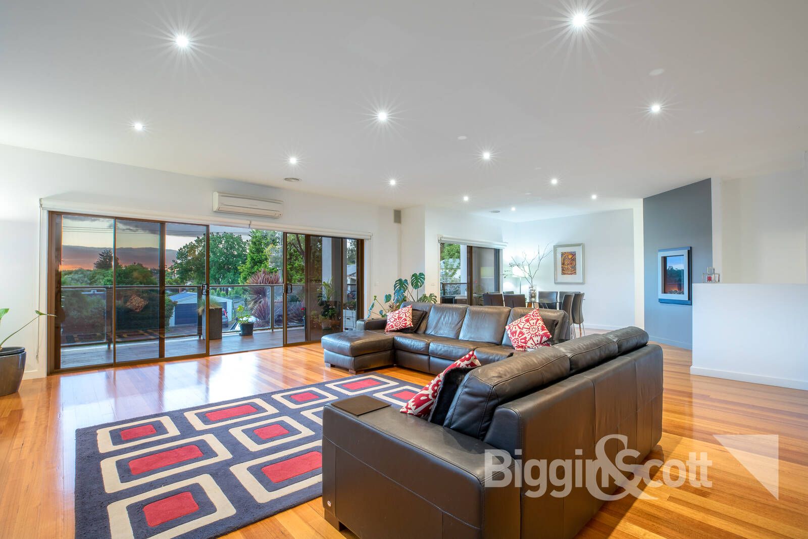 404 Sherrard Street, Black Hill VIC 3350, Image 2