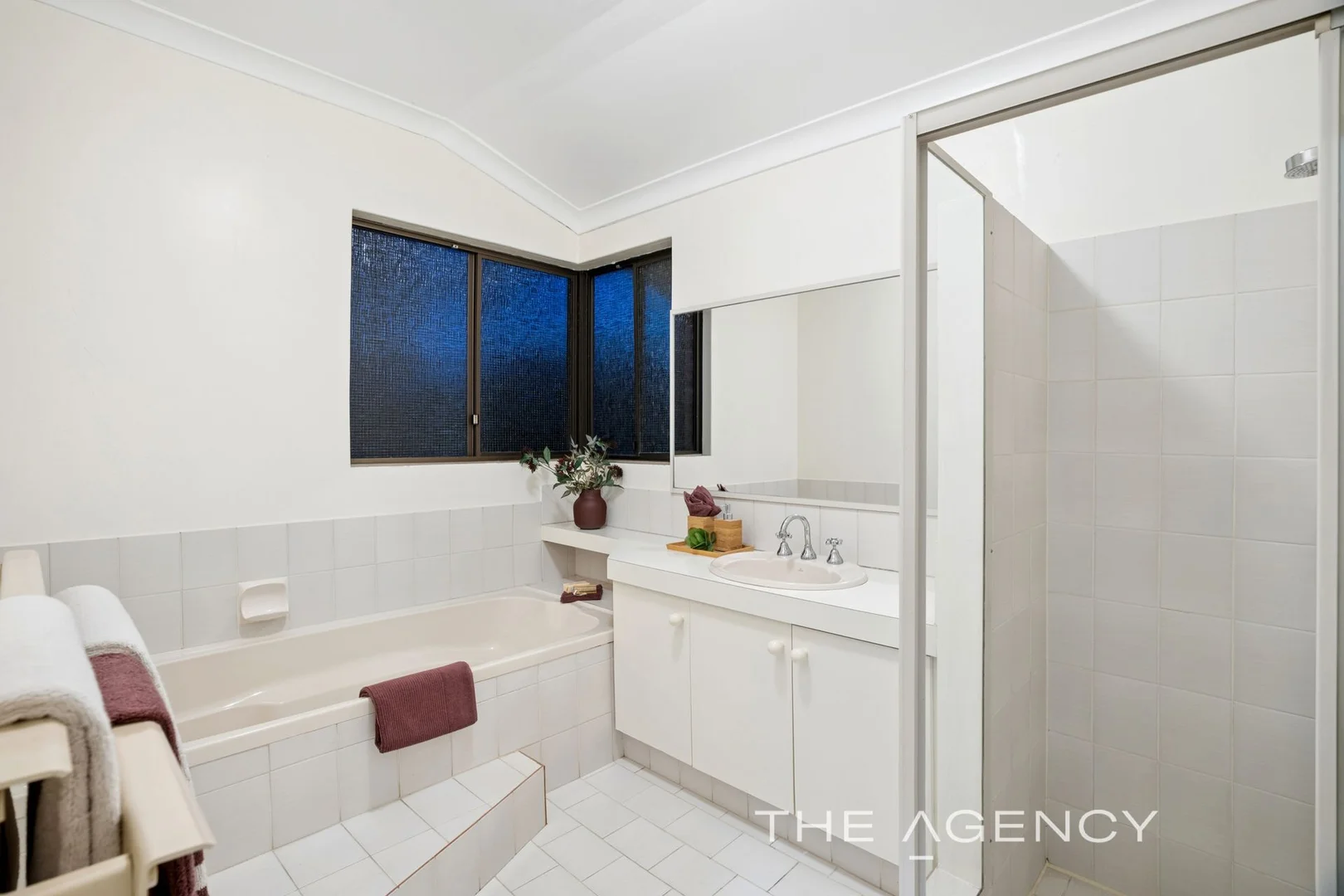 Additional image 34 of 24 Lookout Road, Kalamunda WA 6076