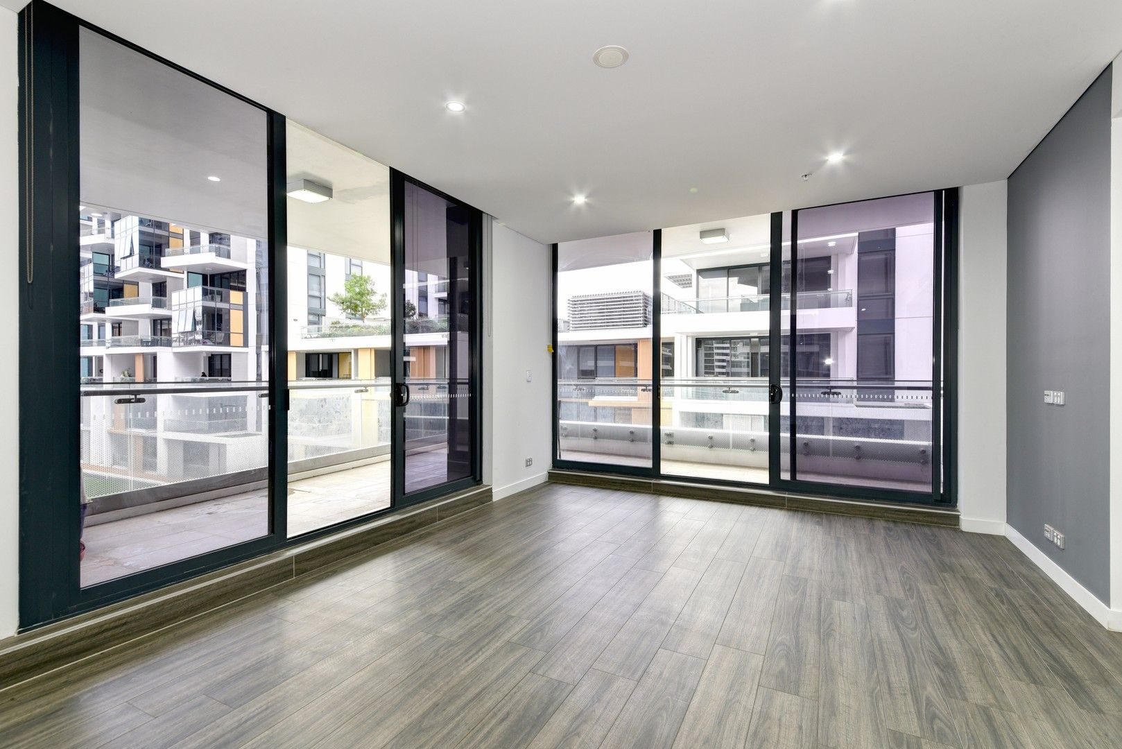 2 bedrooms Apartment / Unit / Flat in 612/3 Gearin Alley MASCOT NSW, 2020