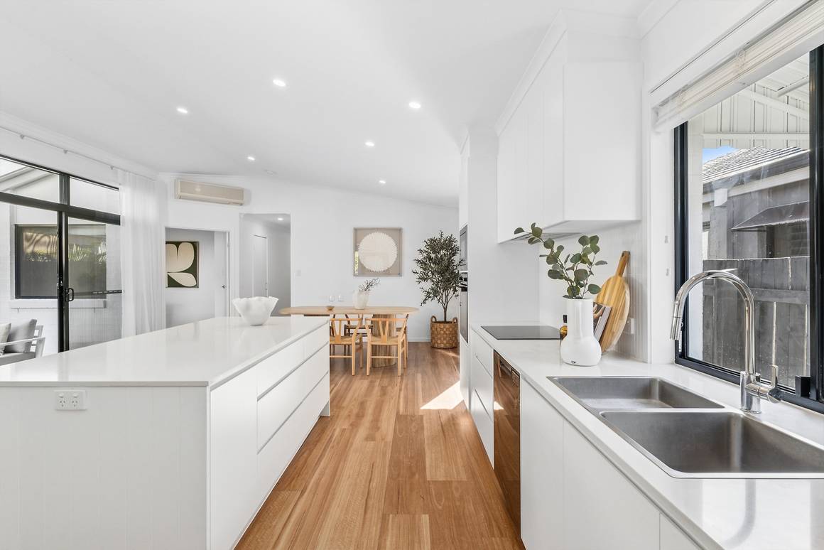 13 Yarrie Street Corinda 4075 - Image 4