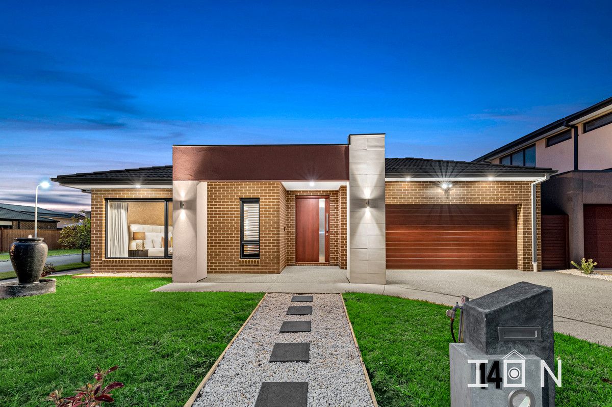 14 Featherdown Way, Clyde North VIC 3978, Image 0