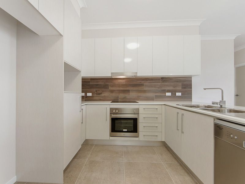 2 bedrooms Apartment / Unit / Flat in 17/26 Laura Street LUTWYCHE QLD, 4030