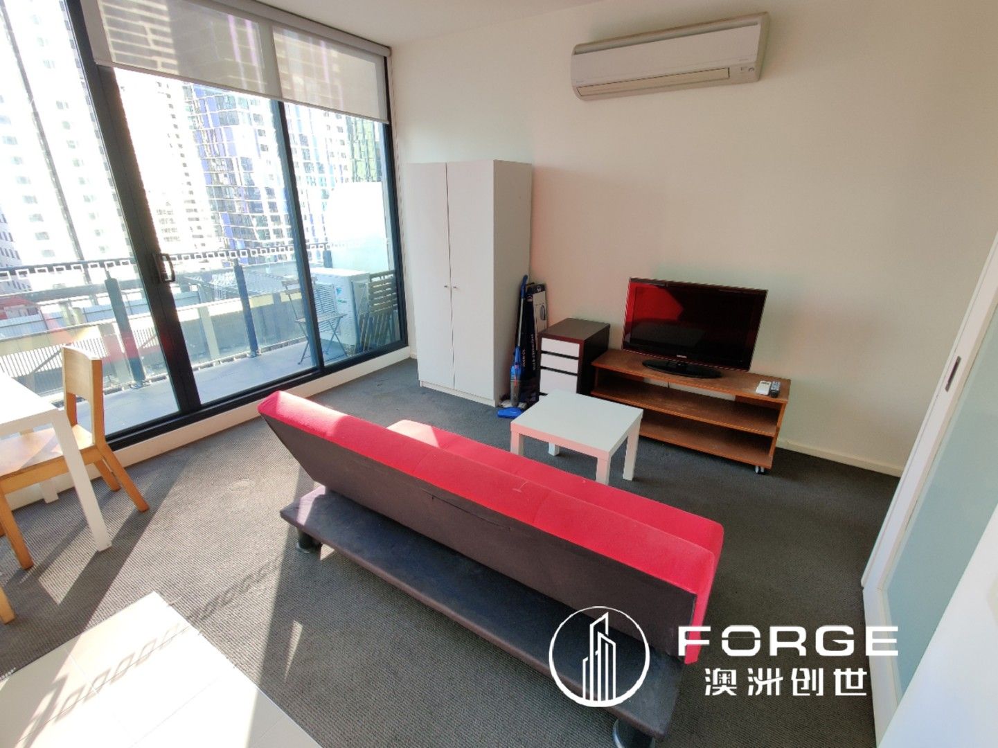 2 bedrooms Apartment / Unit / Flat in 2207/25 Therry Street MELBOURNE VIC, 3000