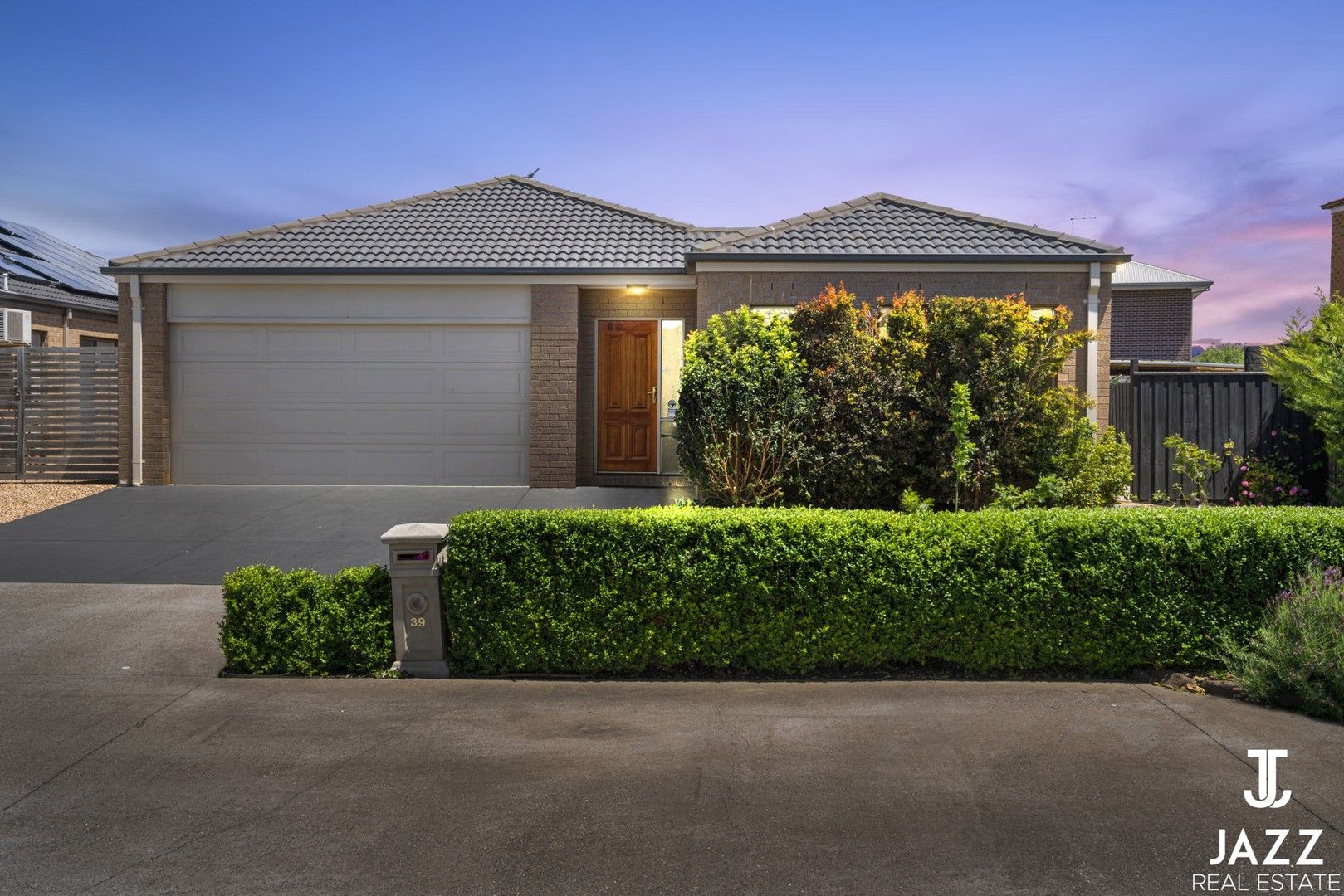 4 bedrooms House in 39 Landing Place POINT COOK VIC, 3030