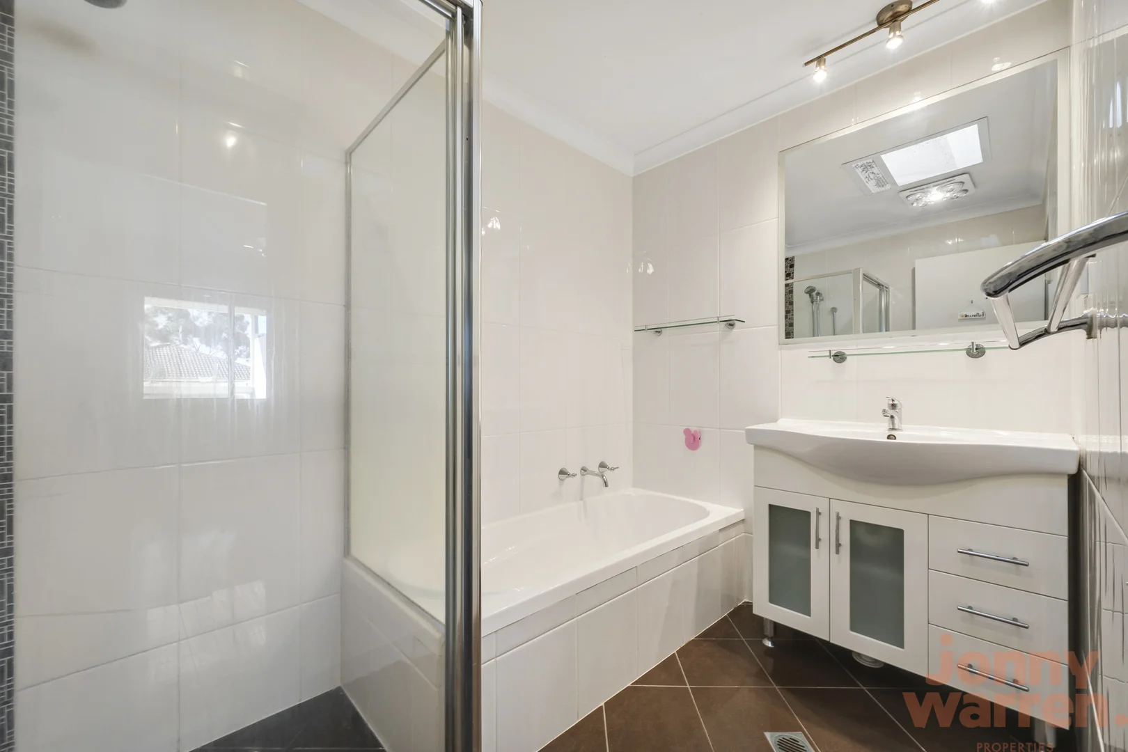 Additional image 8 of 11 Coventry Close, Gordon ACT 2906