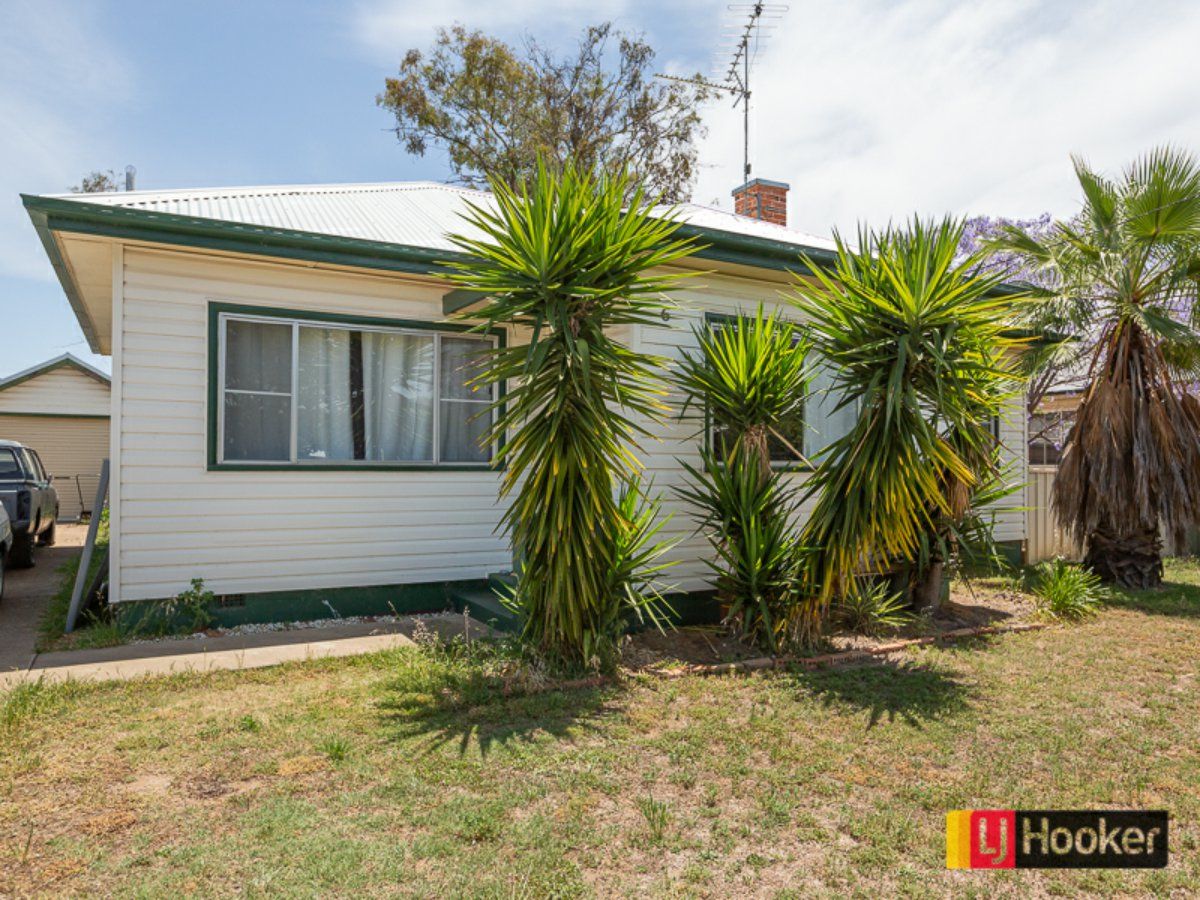 6 Melrose Street, South Tamworth NSW 2340, Image 0