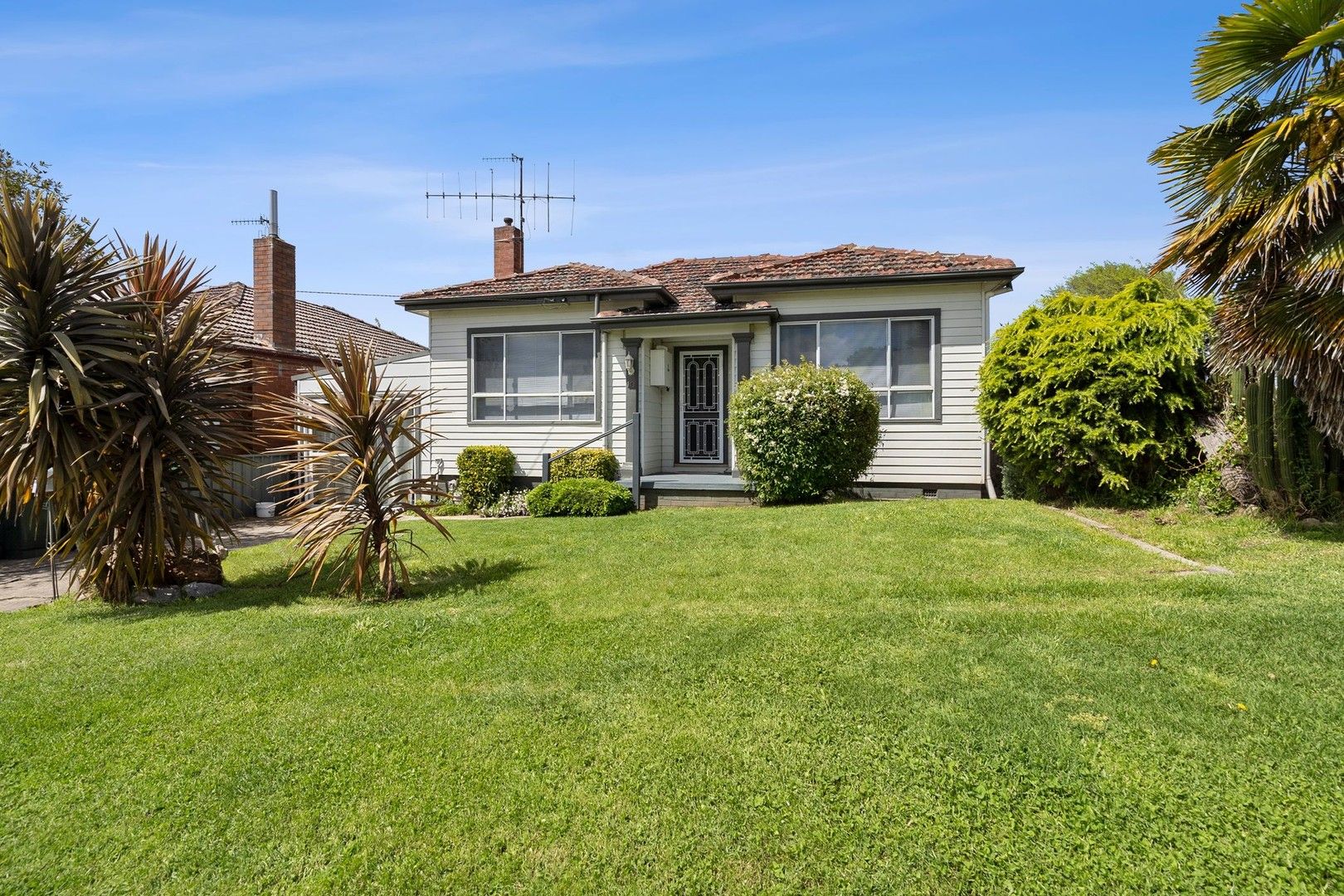 3 bedrooms House in 10 Ottiwell Street GOULBURN NSW, 2580