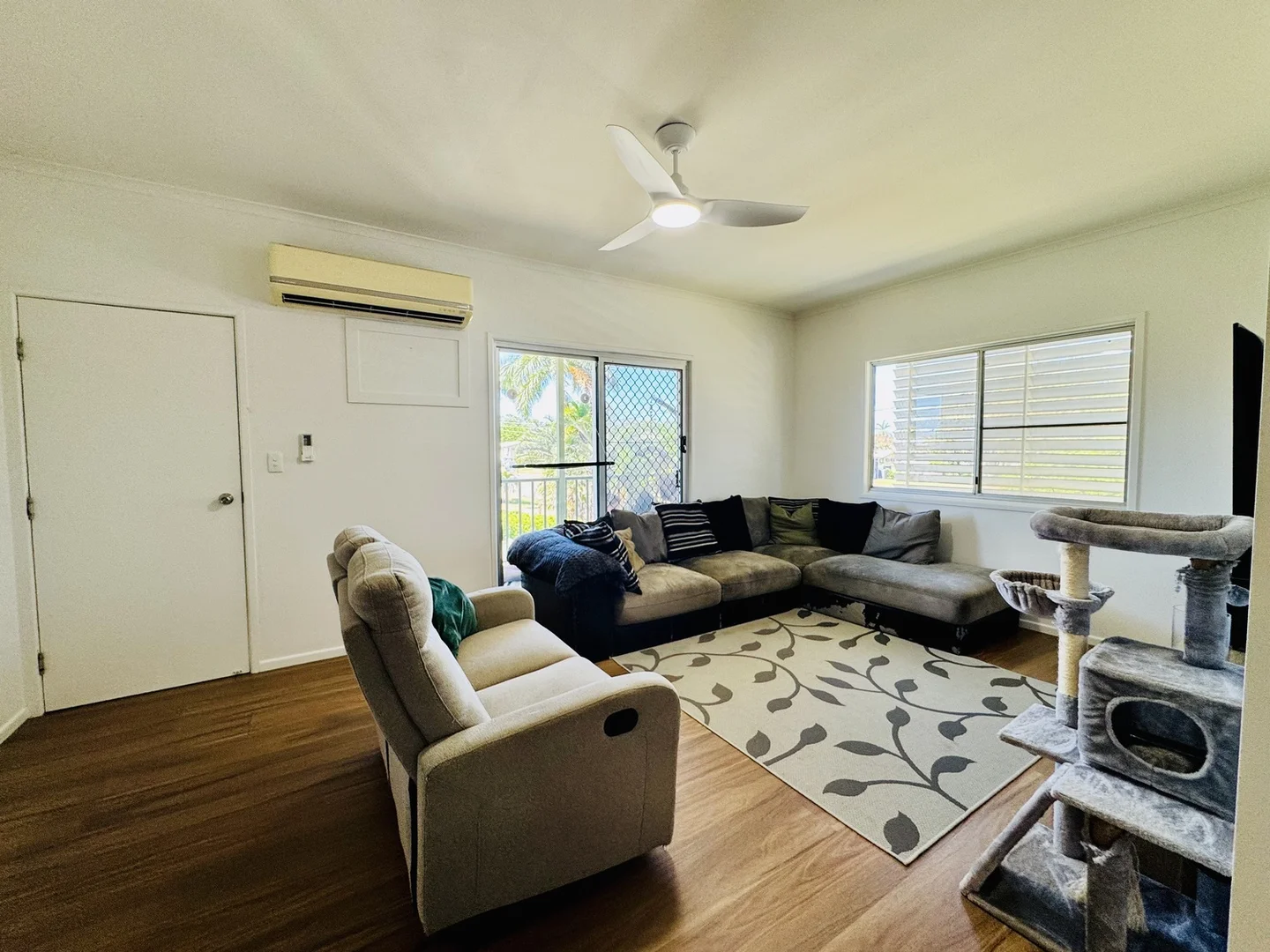 Additional image 4 of 27 CUTHBERT Street, Moranbah QLD 4744