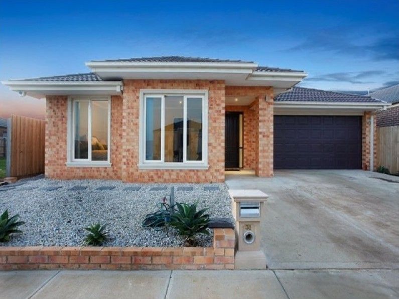 4 bedrooms House in 31 Cooinda Way POINT COOK VIC, 3030