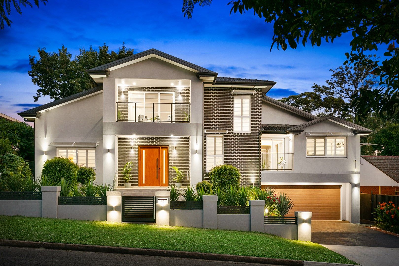 7 bedrooms House in 41 Brodie Street BAULKHAM HILLS NSW, 2153