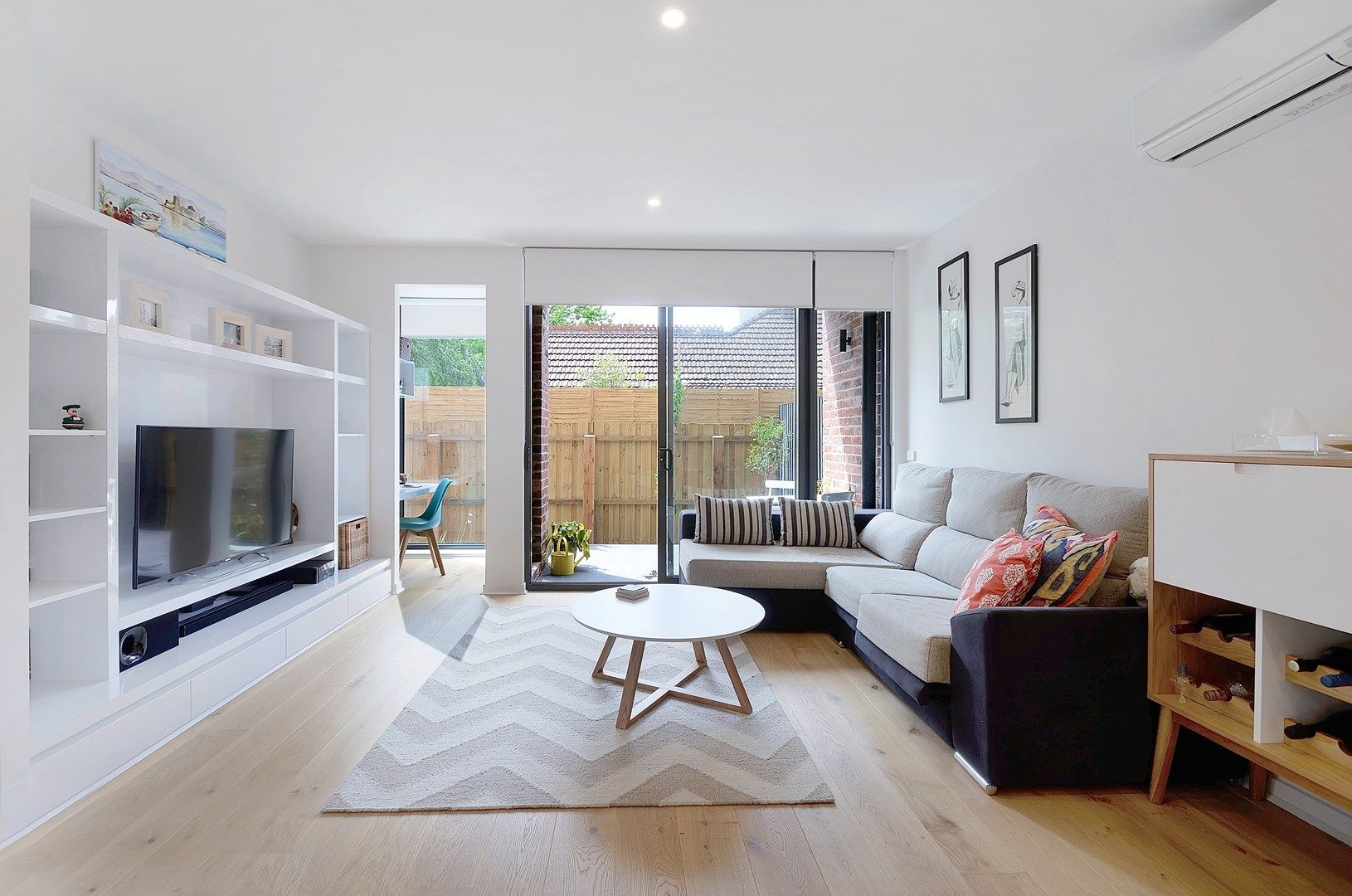 687 Toorak Road, Kooyong | Property History & Address Research | Domain