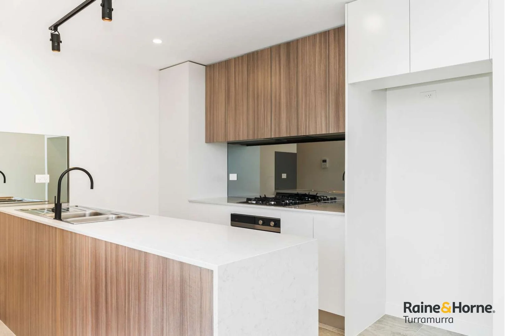 15/60-62 Thomas Street, Parramatta NSW 2150