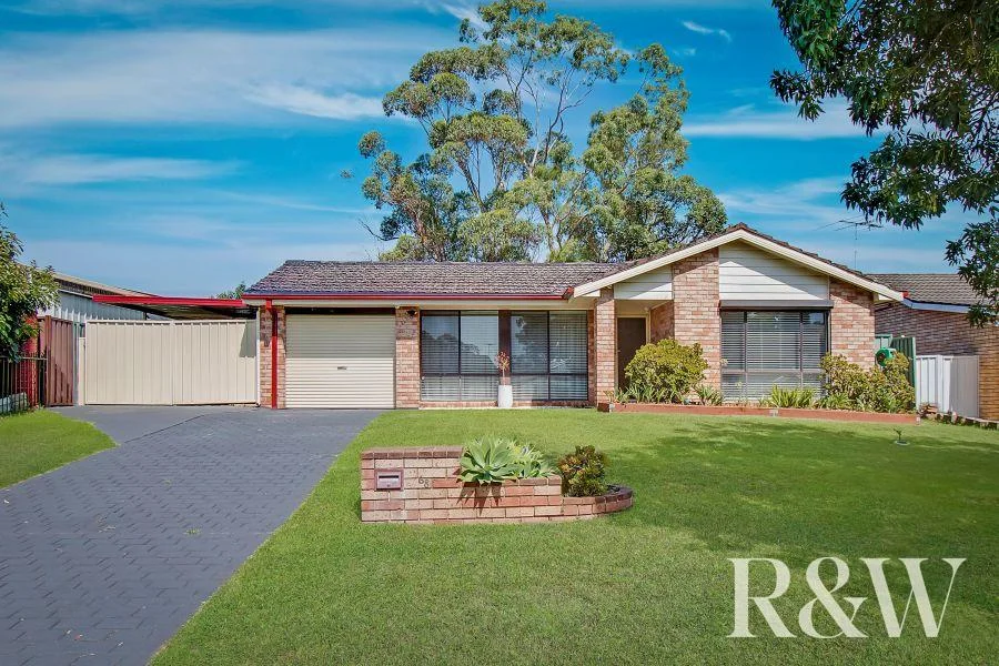 68 Windrush Circuit, St Clair NSW 2759