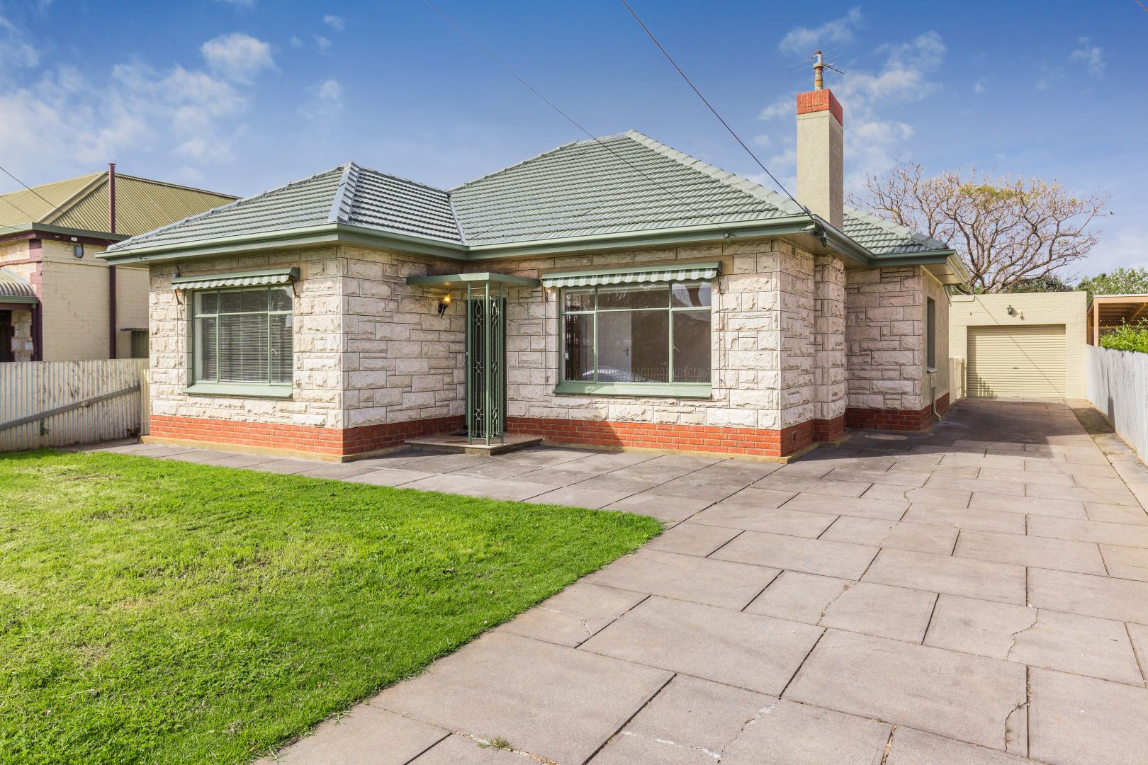 27 Kent Road, Keswick SA 5035 House For Rent 400 Domain