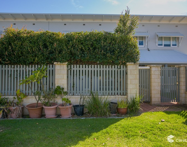 3/3 Derrington Crescent, Balga WA 6061