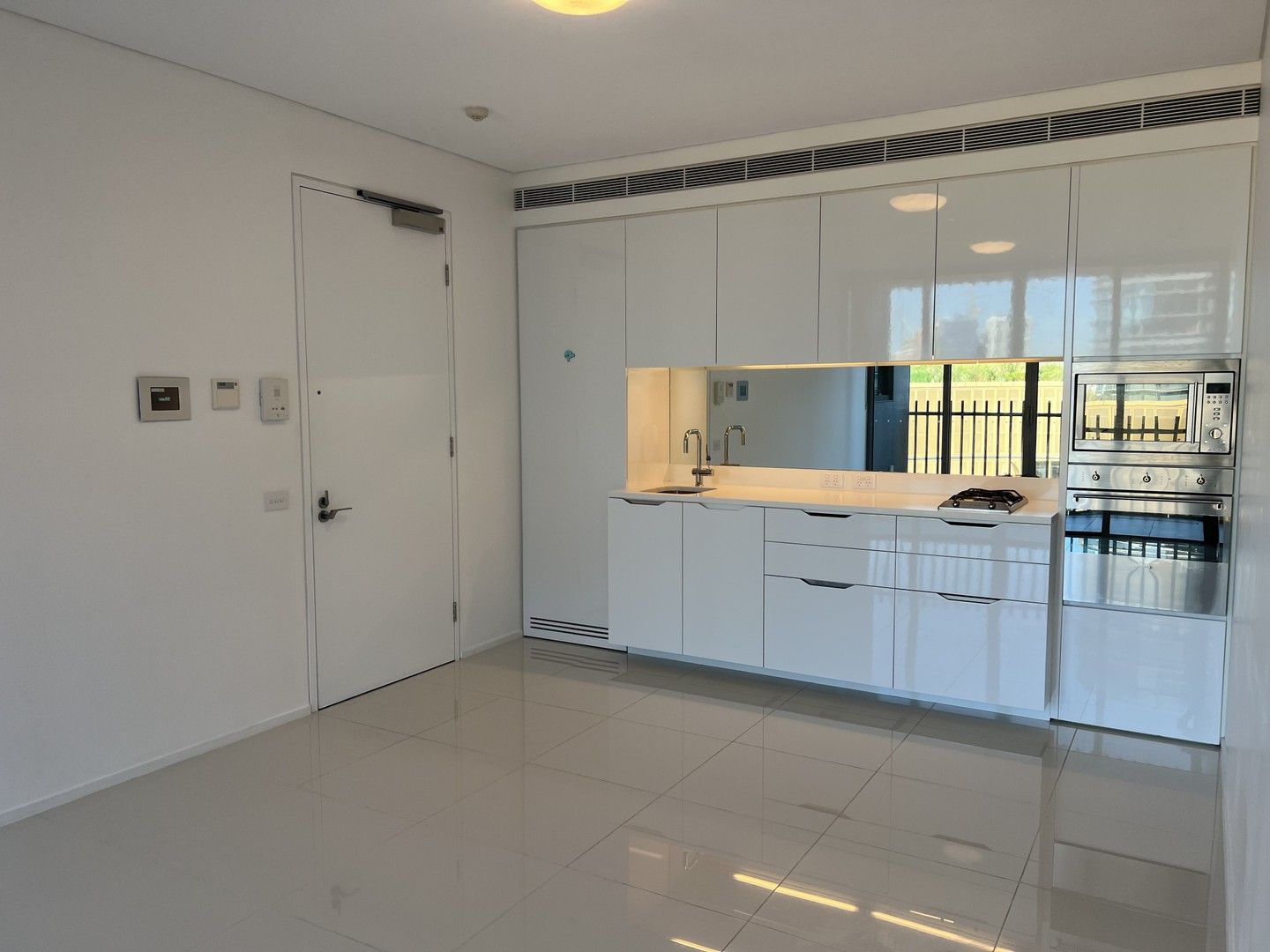 1 bedrooms Apartment / Unit / Flat in 18 Park Lane CHIPPENDALE NSW, 2008