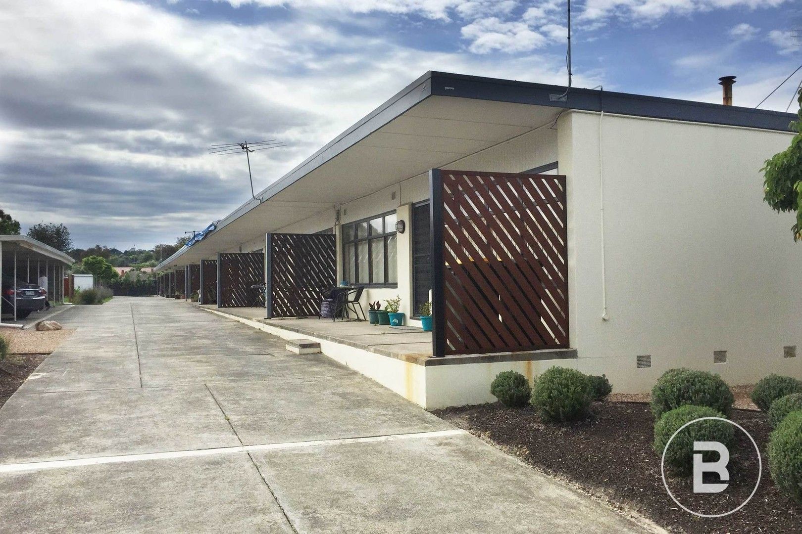 2 bedrooms Apartment / Unit / Flat in 5/1104a Lydiard Street North BALLARAT NORTH VIC, 3350