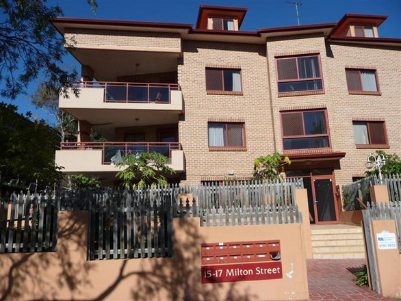 5/15 Milton Street, Bankstown NSW 2200