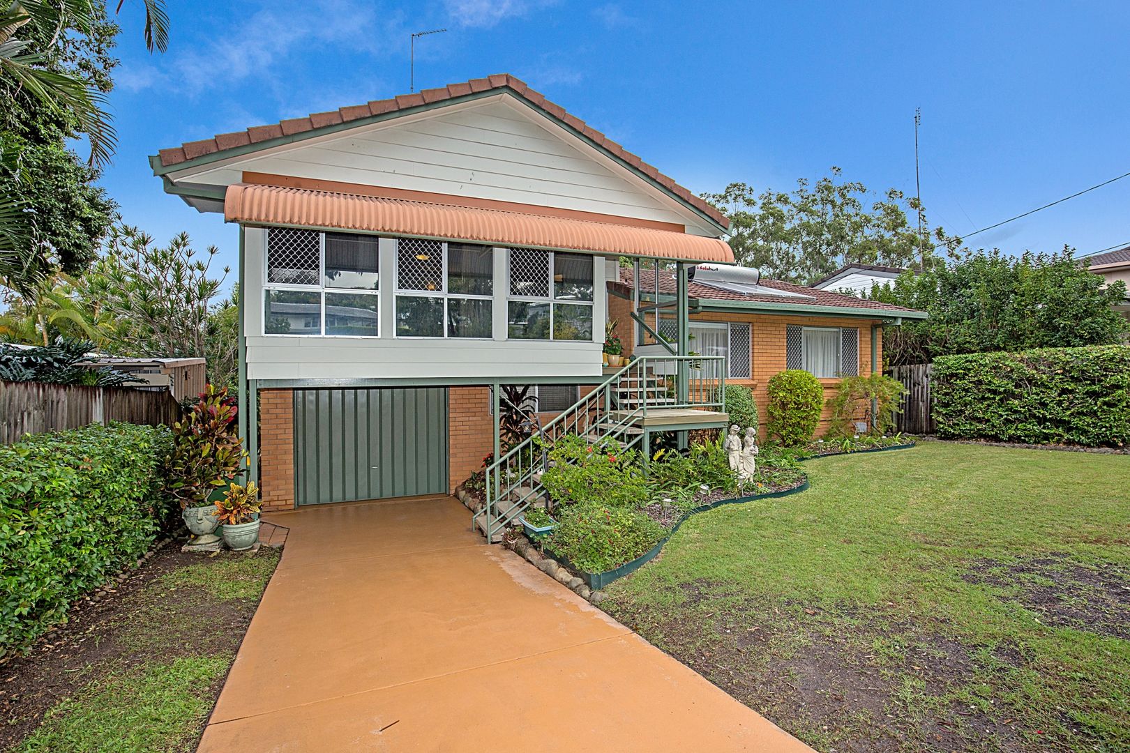 6 Cooper Parade, Southport QLD 4215, Image 2