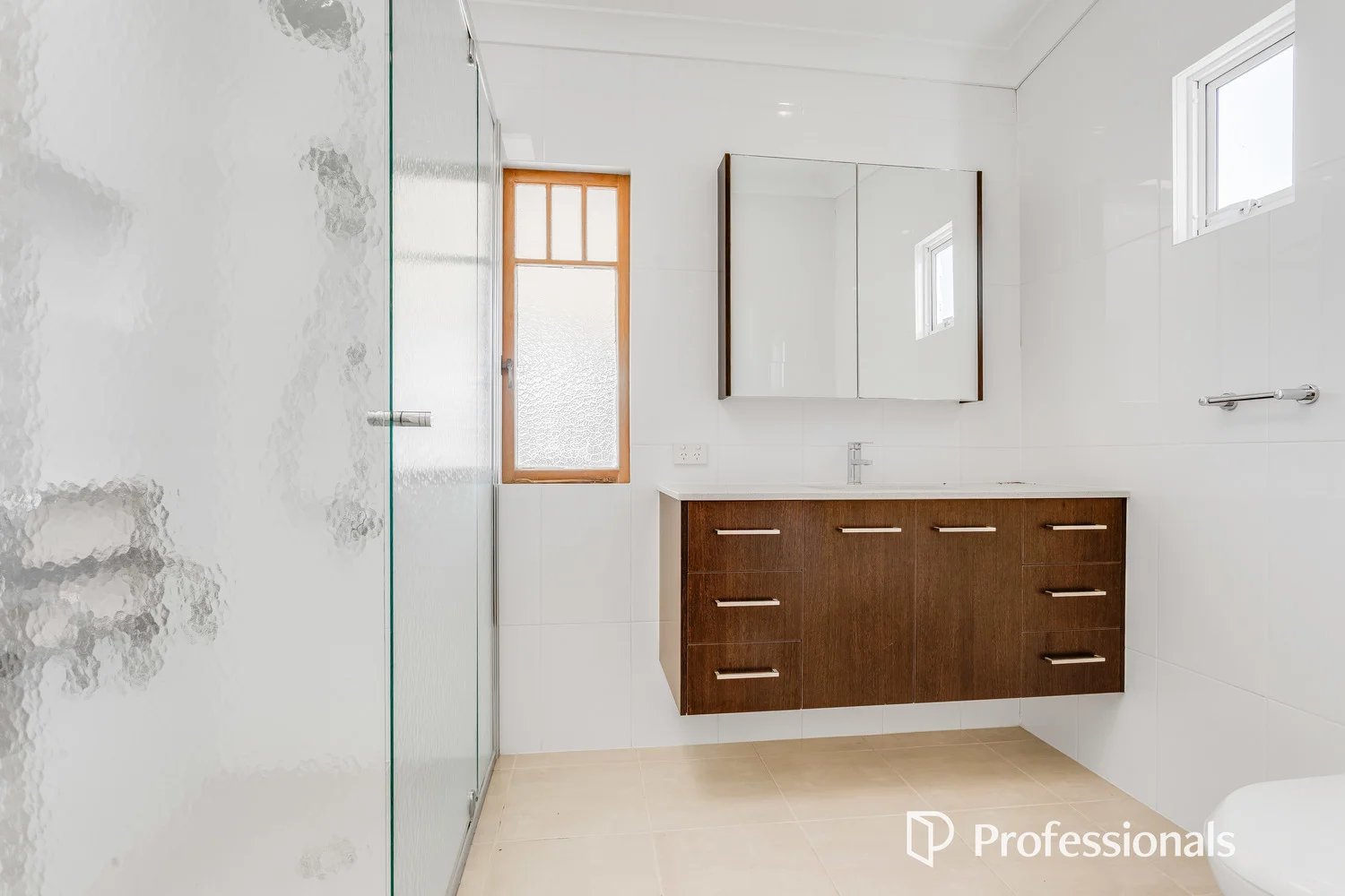 Additional image 20 of 176 Flinders Parade, Sandgate QLD 4017