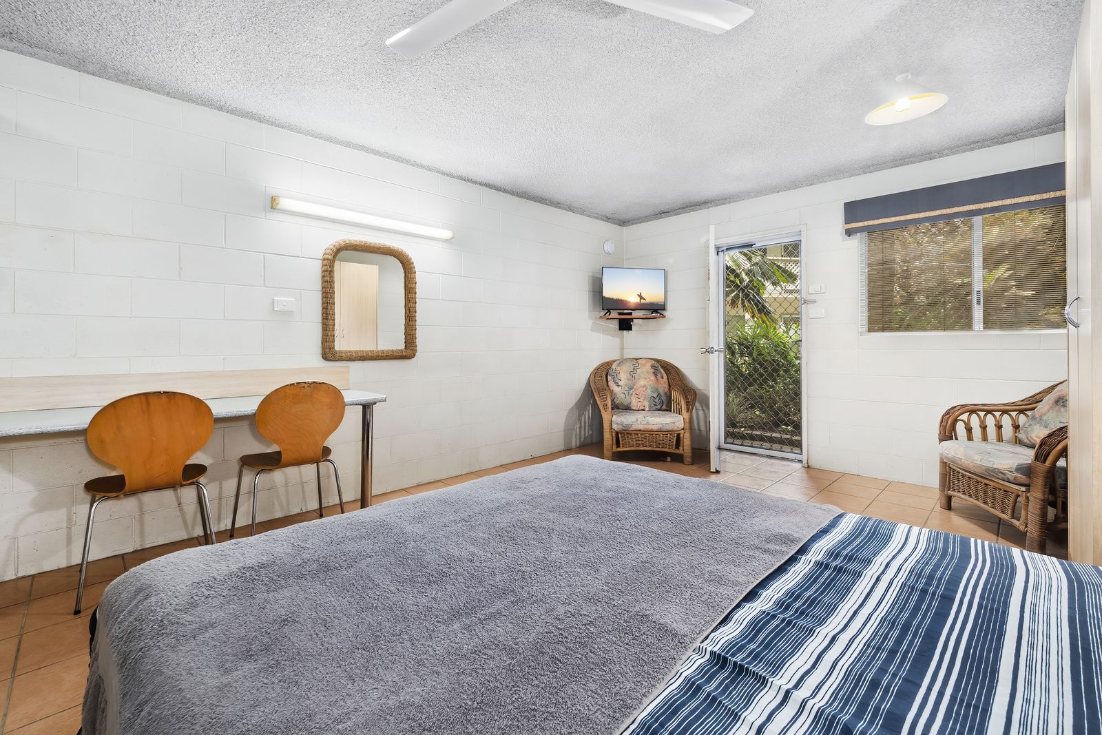 277/1-21 Anderson Road, Woree QLD 4868, Image 2