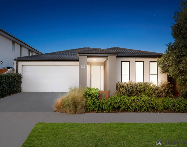 33 Arkins Circuit, Tarneit VIC 3029