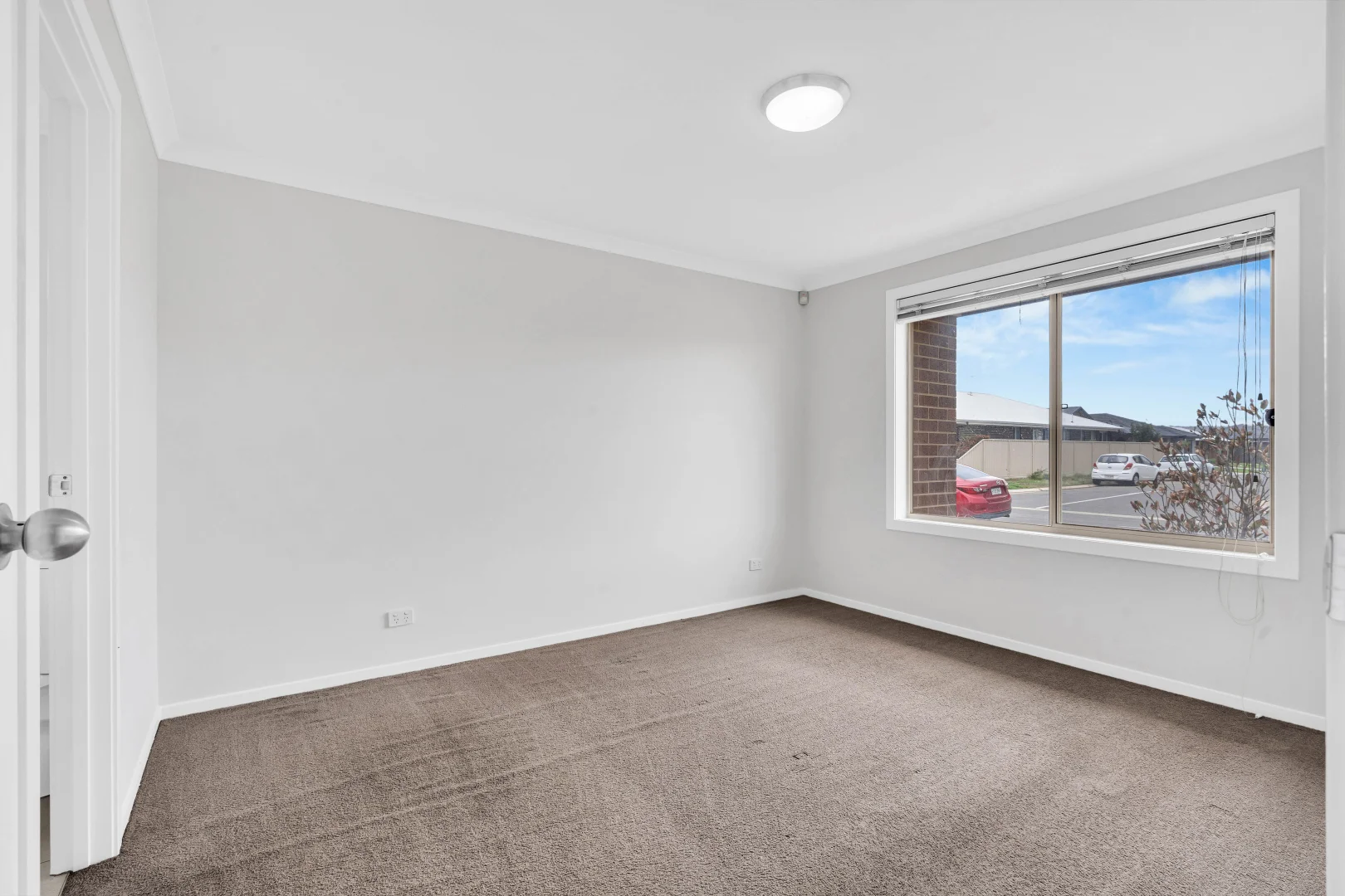 Additional image 3 of 37 Olympic Way, Munno Para West SA 5115