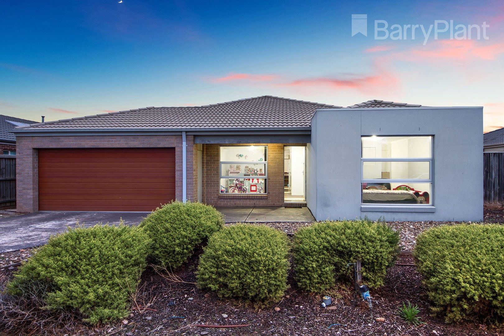 102 Hatchlands Drive, Deer Park VIC 3023, Image 0