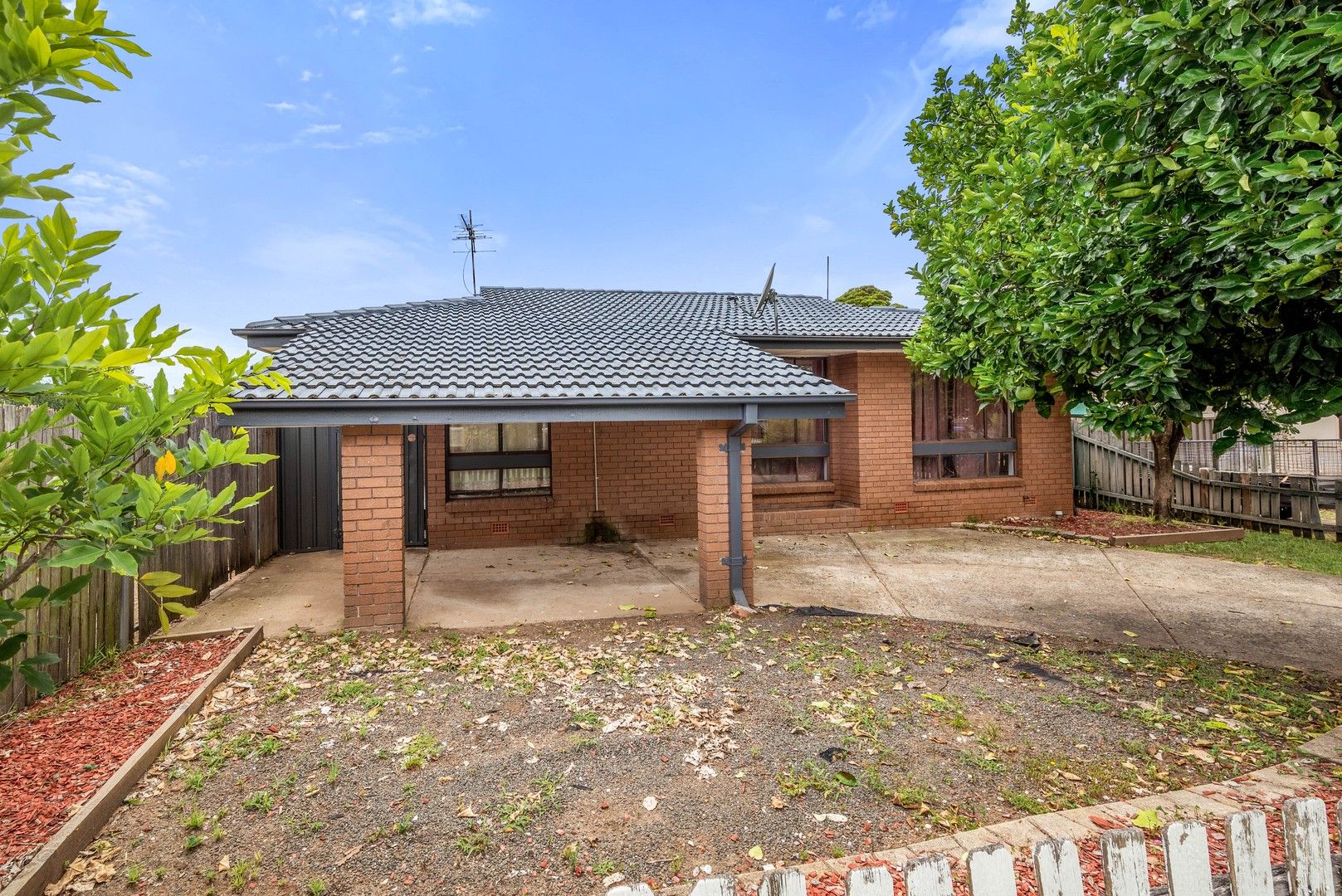 3 bedrooms House in 10 Kew Way AIRDS NSW, 2560