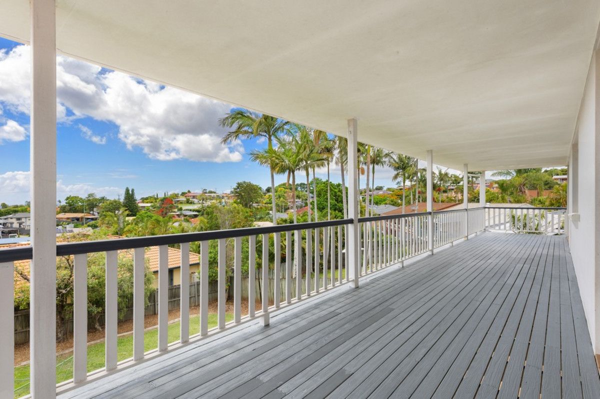 3 bedrooms House in 14 Buenavista Drive BILAMBIL HEIGHTS NSW, 2486