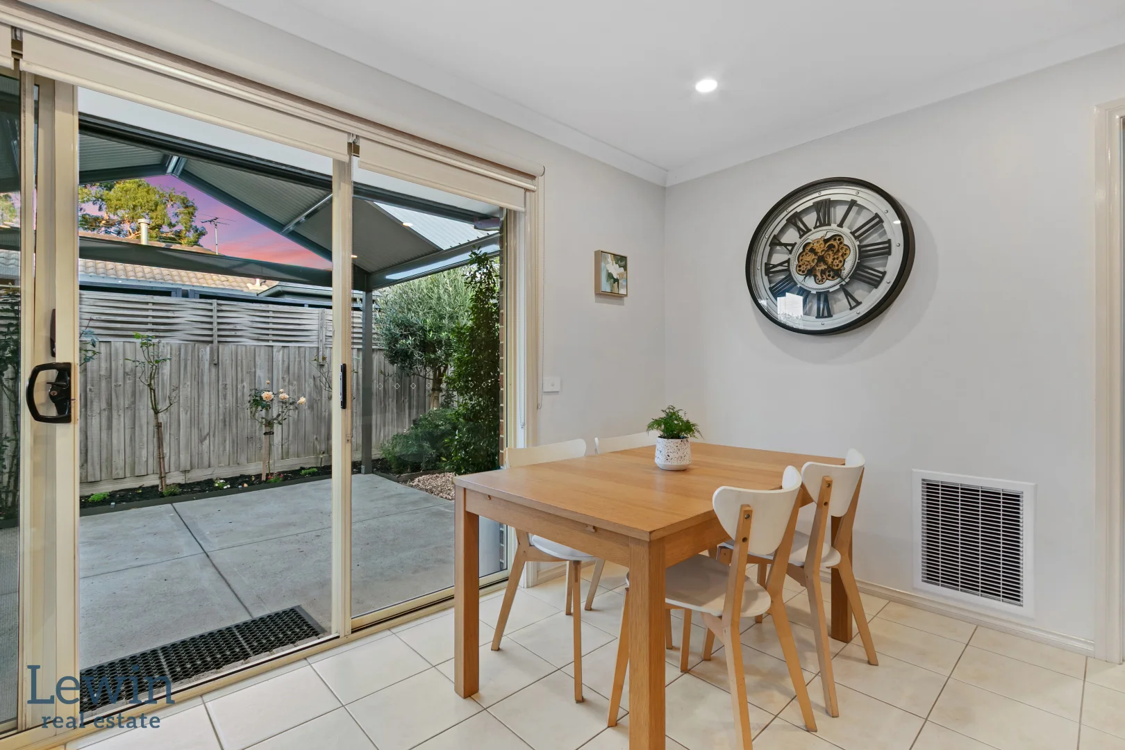 Additional image 7 of 2/2 Bridges Avenue, Edithvale VIC 3196