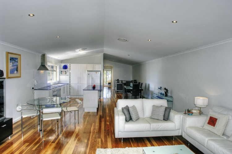 77A Kent Gardens, SOLDIERS POINT NSW 2317, Image 2