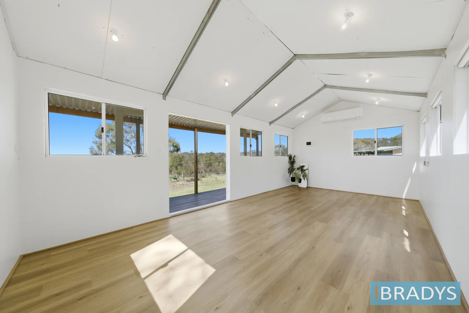 Additional image 21 of 255 Willow Glen Road, Lower Boro NSW 2580