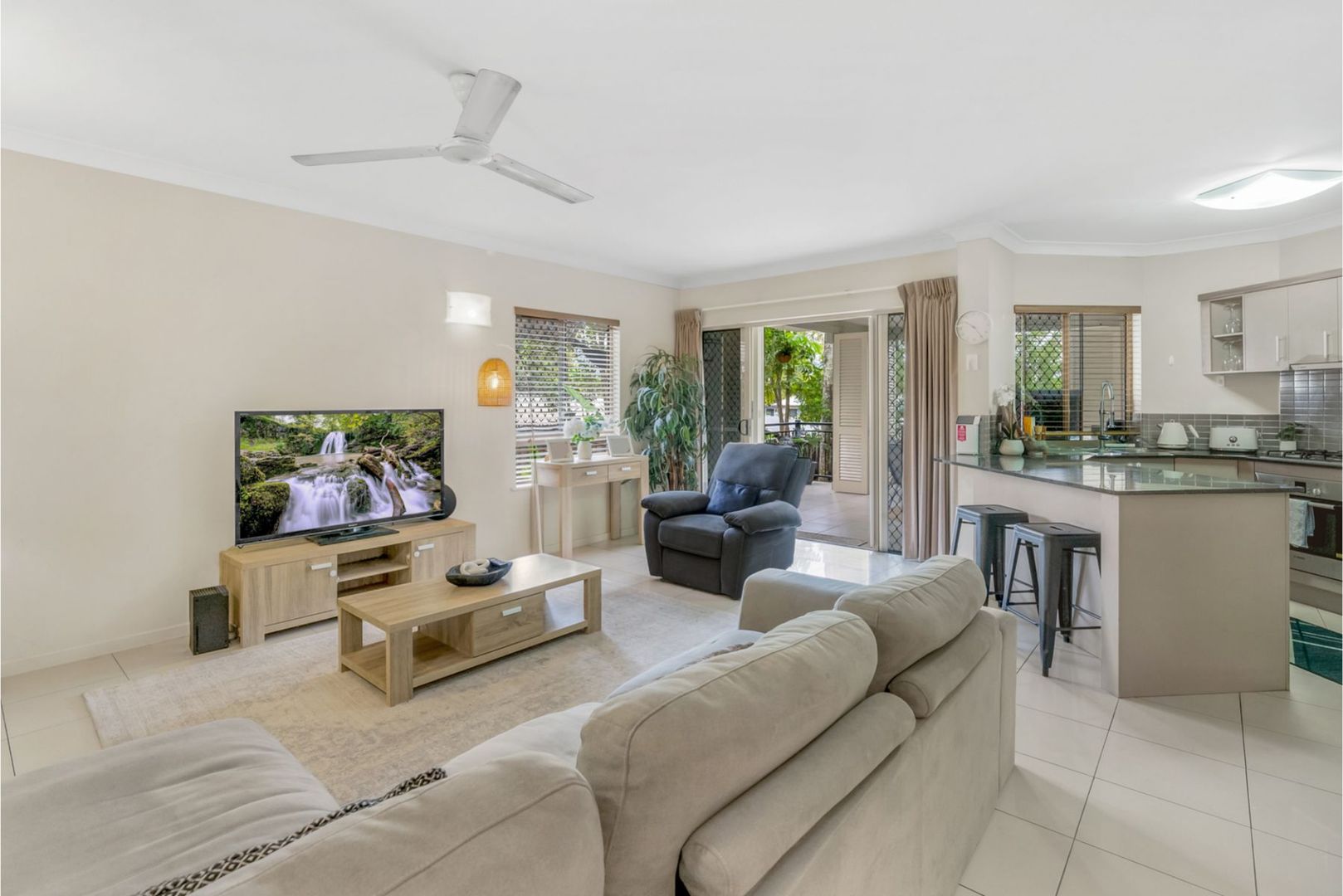 1304/12-21 Gregory Street, Westcourt QLD 4870, Image 1