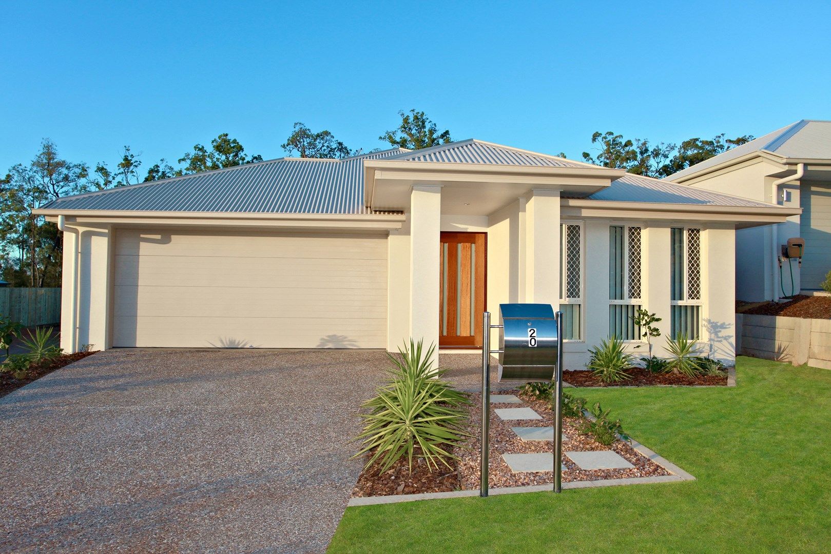 4 bedrooms House in  PIMPAMA QLD, 4209