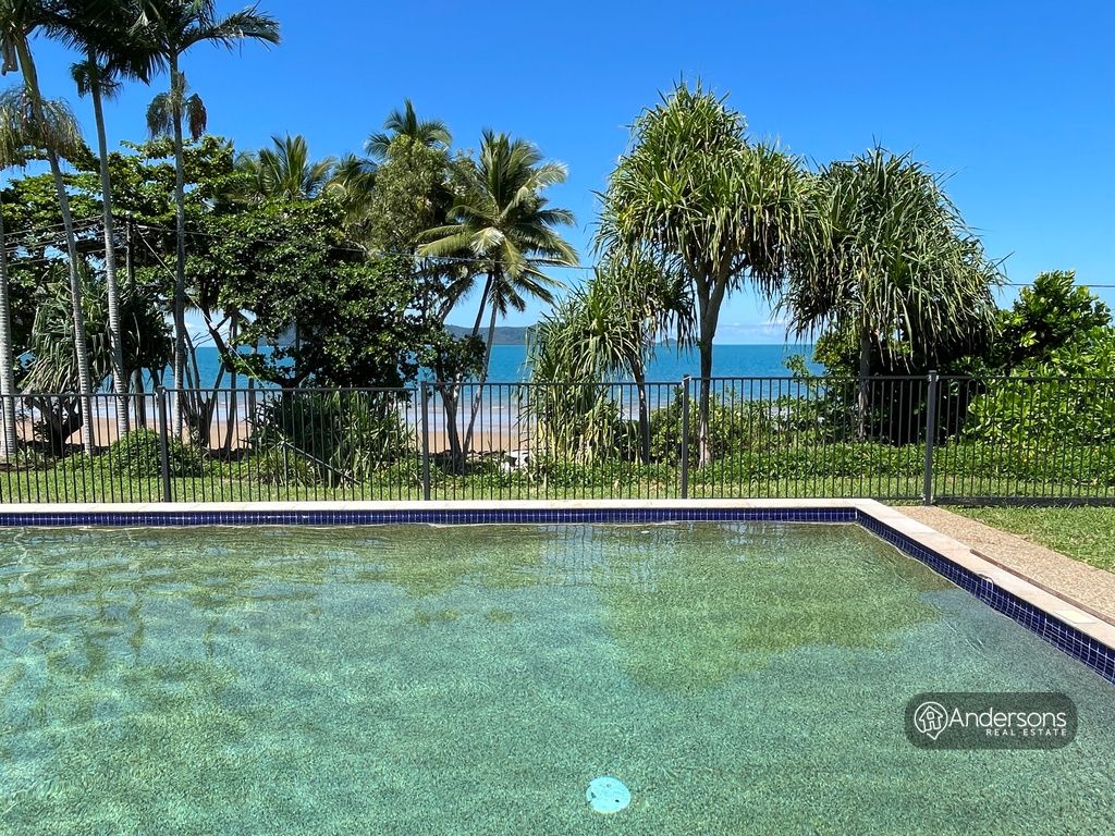 4/4 Kennedy Esplanade, South Mission Beach QLD 4852, Image 0