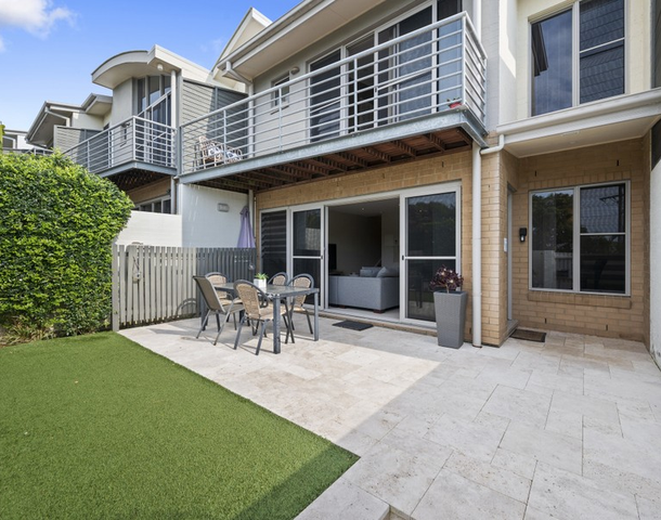 6/31 Sandy Beach Road, Korora NSW 2450