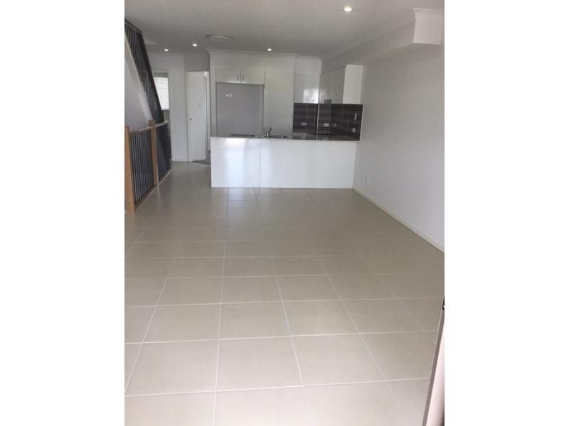 90/26 Yaun Street, Coomera QLD 4209, Image 2