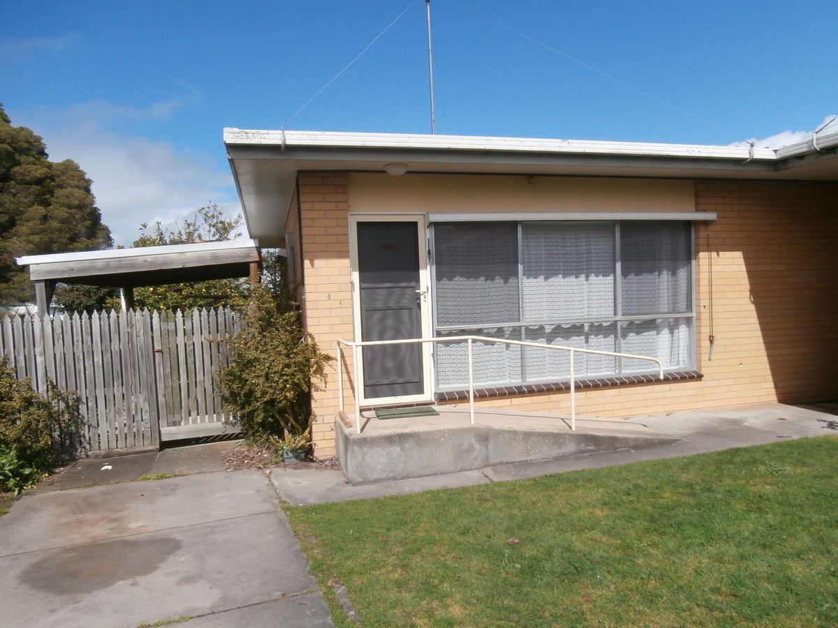 4/10 Pollack Street, Colac VIC 3250, Image 0