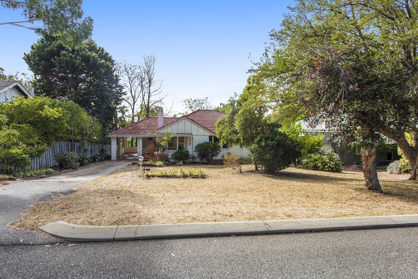 46 Kingsway, Nedlands WA 6009, Image 2