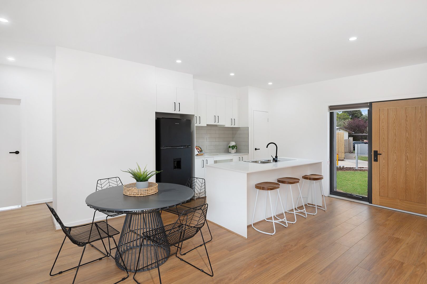 1/3 Carnation Court, Norlane VIC 3214 Apartment For Rent Domain