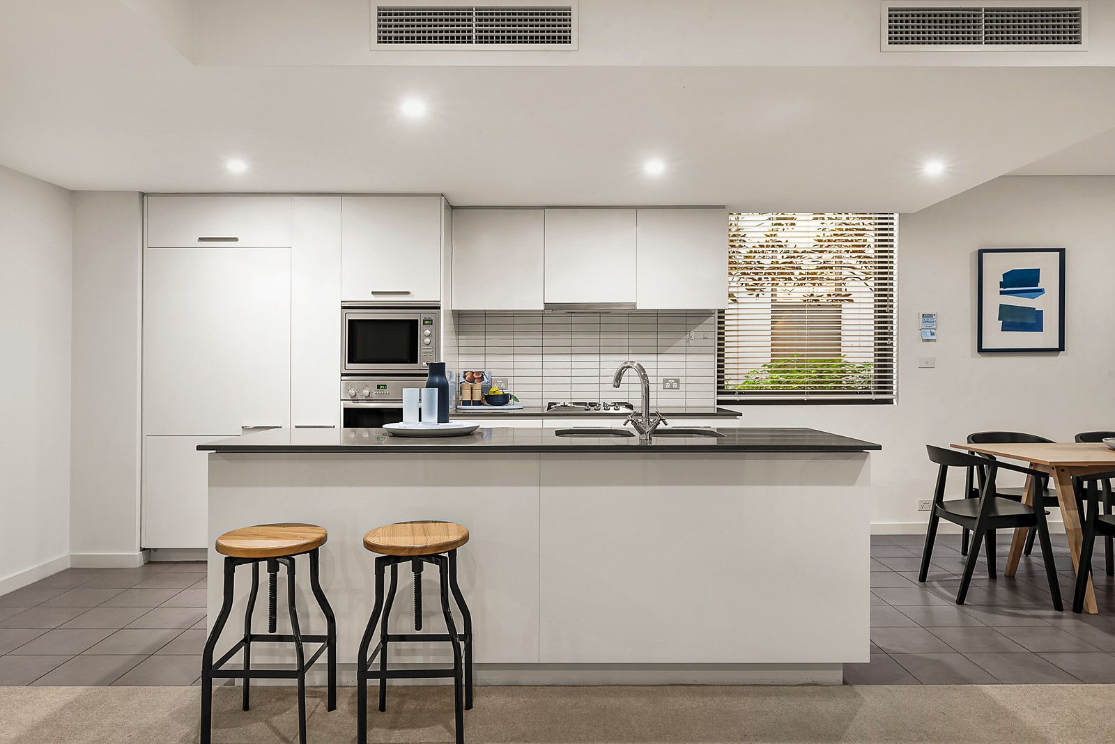 1/53 Chaucer Crescent, Canterbury VIC 3126, Image 2