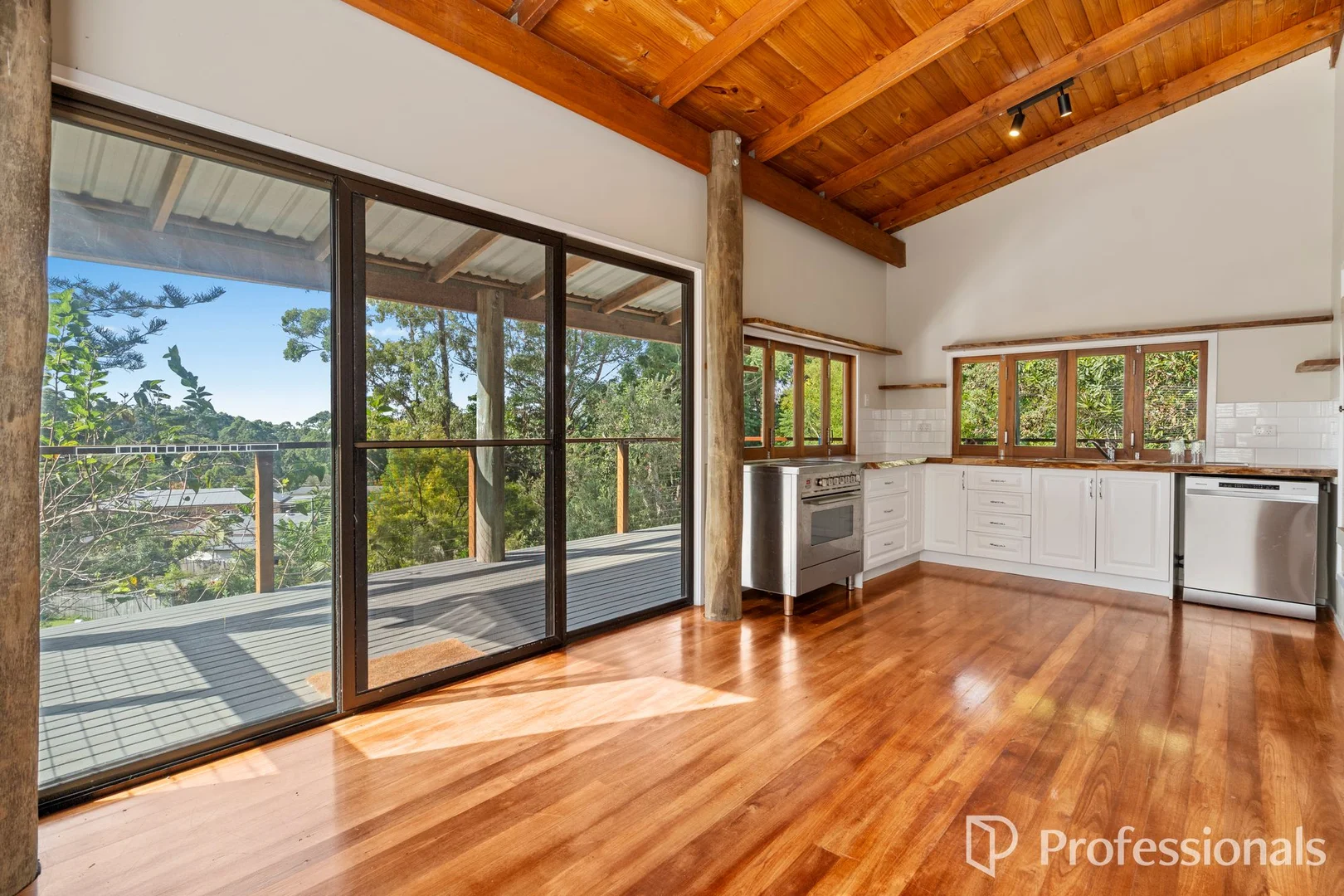 Additional image 3 of 9-11 Sumba Ct, Tamborine Mountain QLD 4272