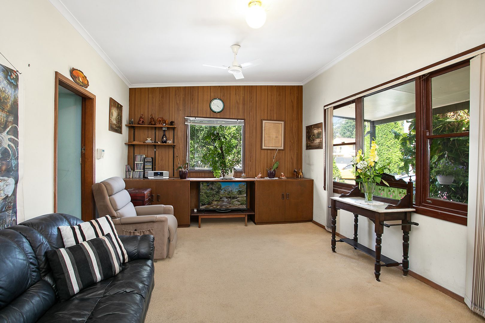 56 Noorong Avenue, Forresters Beach NSW 2260, Image 2