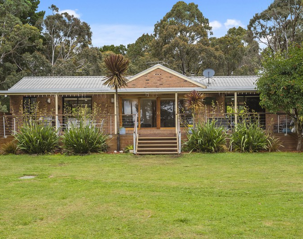 332 Fitzgerald Road, Bullengarook VIC 3437