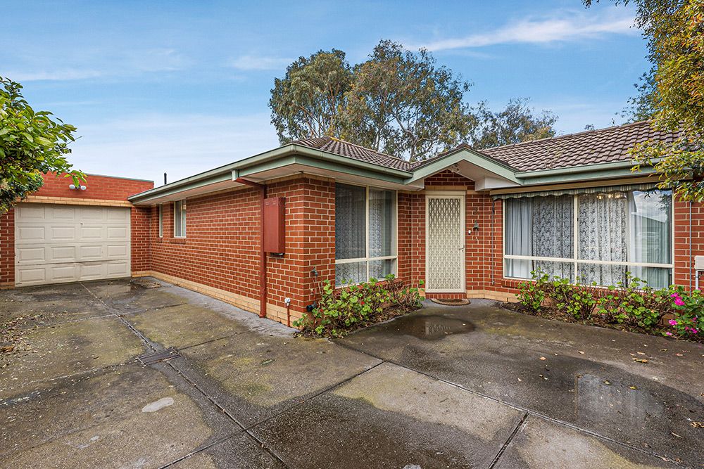 2 bedrooms Apartment / Unit / Flat in 3/18 Cooper St ESSENDON VIC, 3040