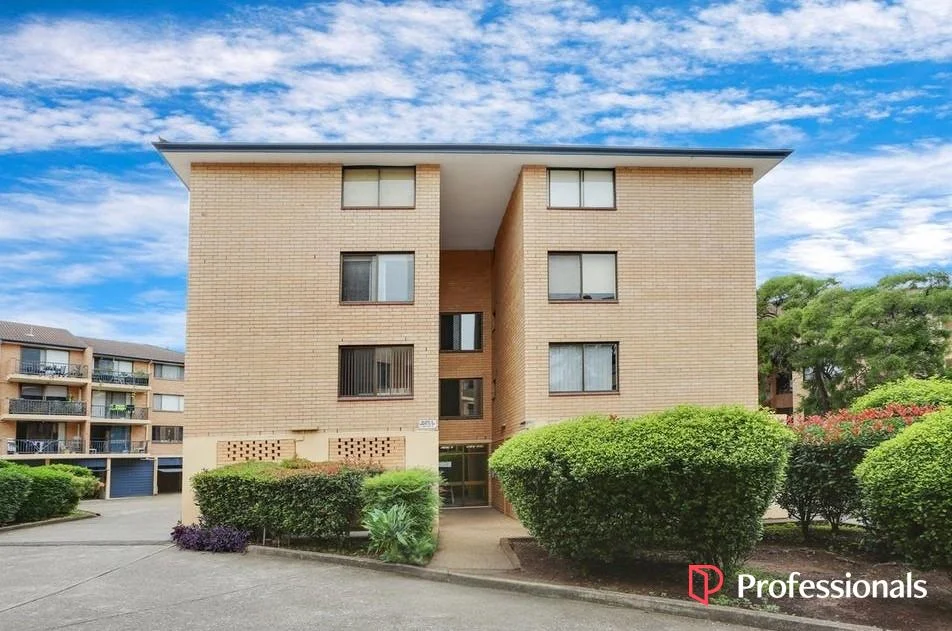 23/5 Griffiths Street, Blacktown NSW 2148