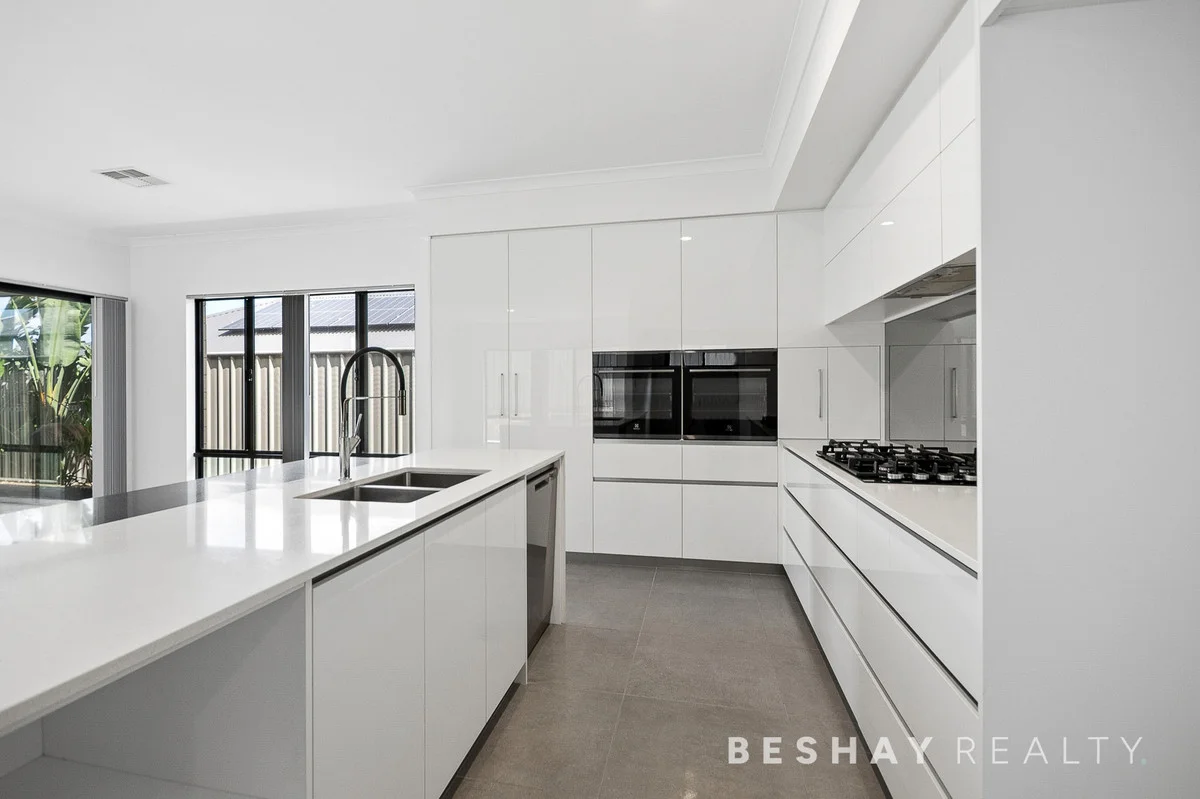 184 Ebrington Road, Wellard WA 6170